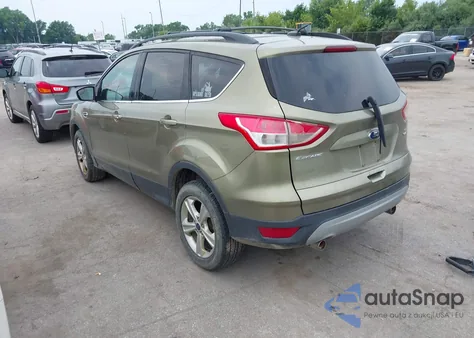 2013 Ford Escape Se z USA, uszkodzony, nr VIN 1FMCU9GX2DUC43098